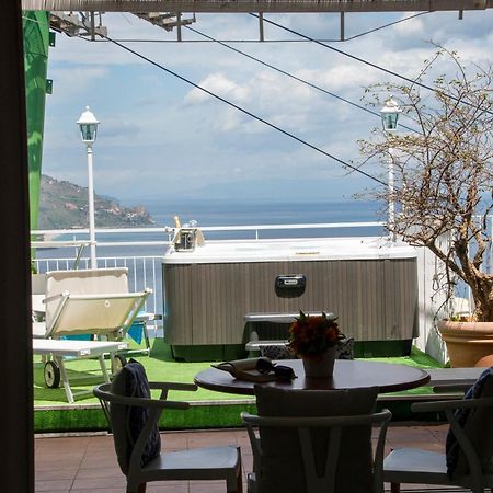 Dream View Suites تاورمينا المظهر الخارجي الصورة