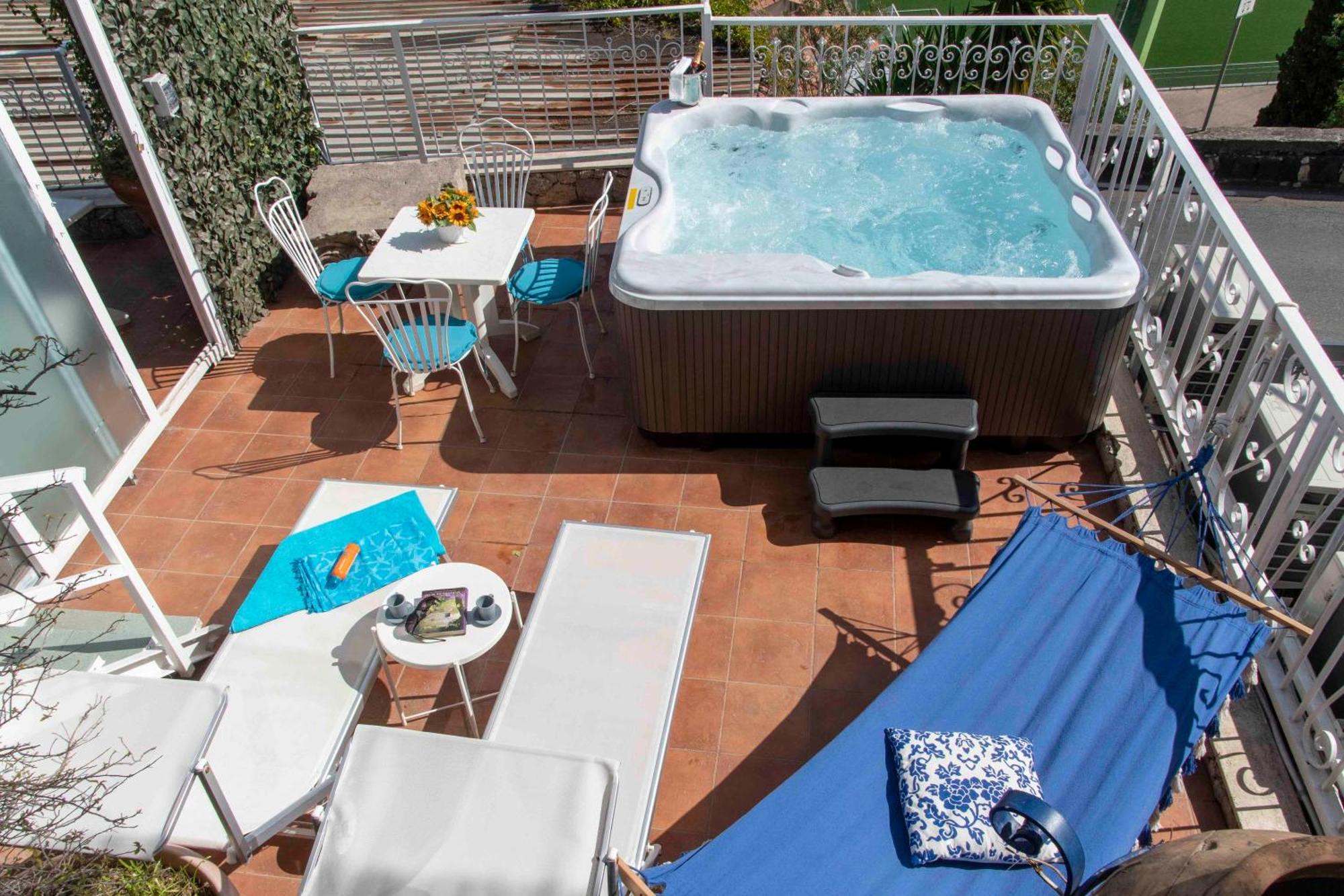 Dream View Suites تاورمينا المظهر الخارجي الصورة
