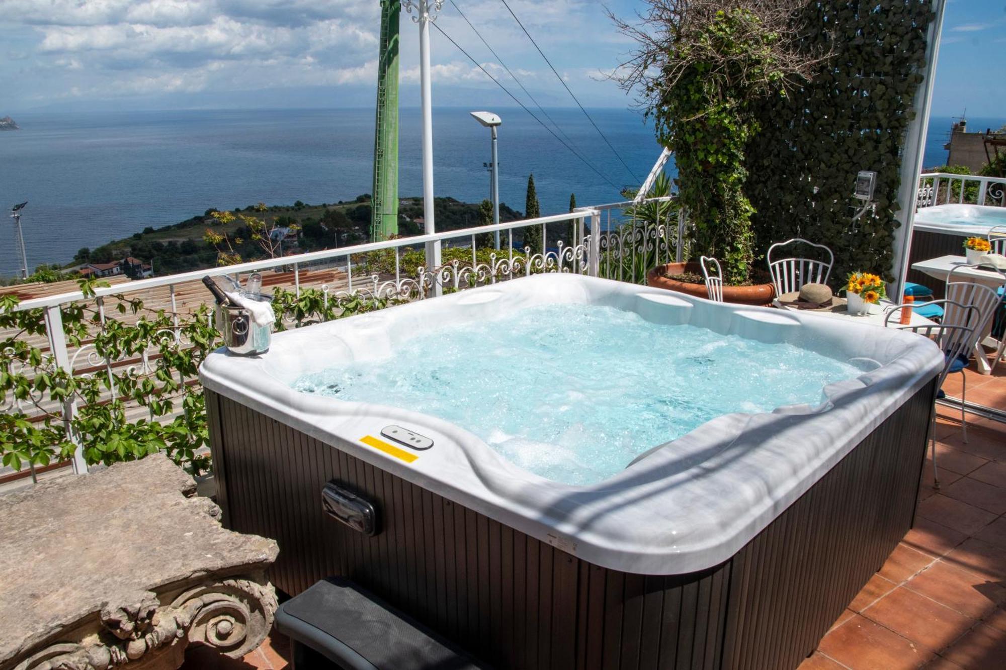 Dream View Suites تاورمينا المظهر الخارجي الصورة